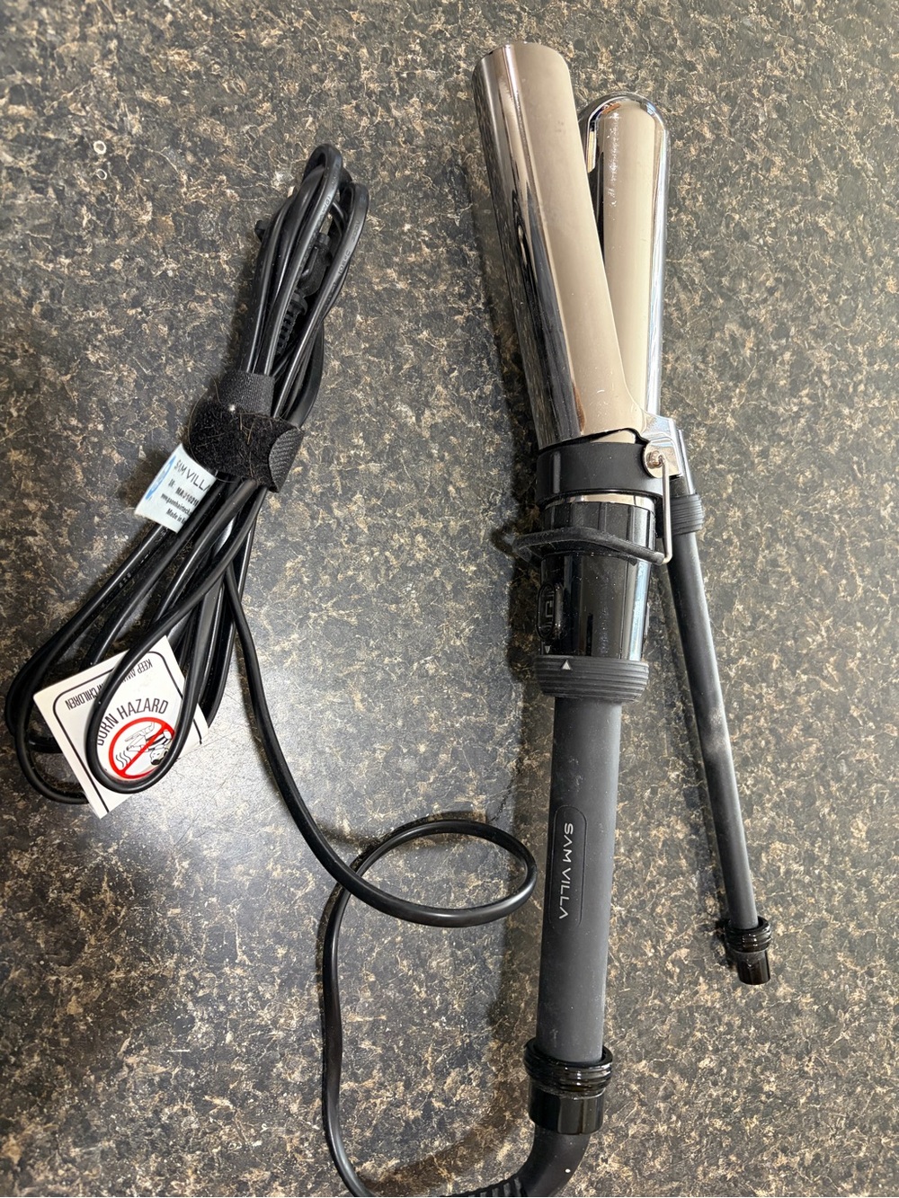 Marcel Black Ceramic Curling Iron - Black Sam Villa